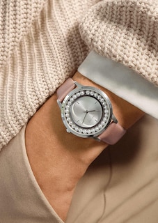 Montre-bracelet femme avec perles thumbnail 2