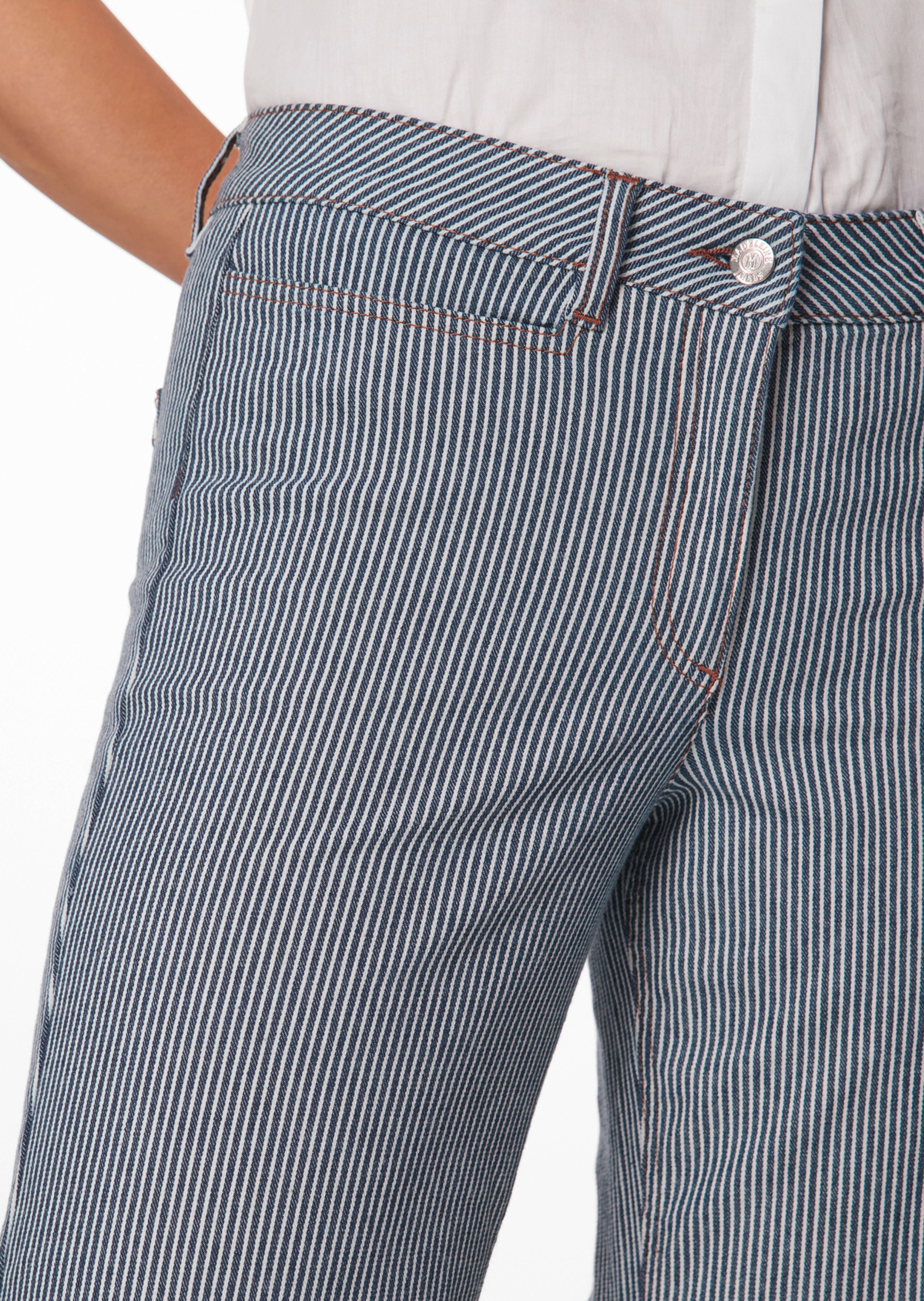 Jeans in modischer Culotte-Form thumbnail 5