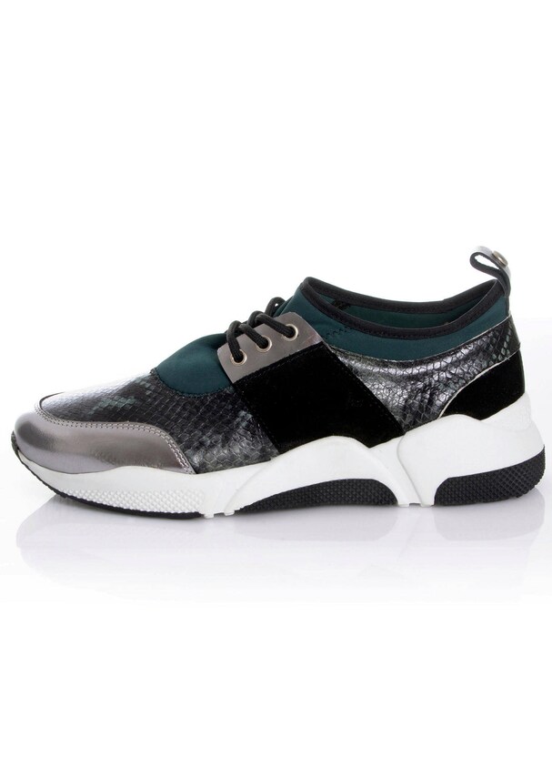 Sneakers 6