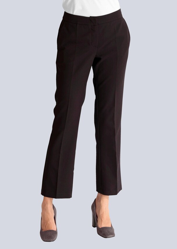 Hose mit praktischen Eingrifftaschen