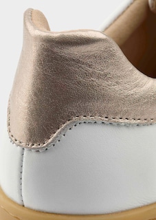Sneakers thumbnail 3