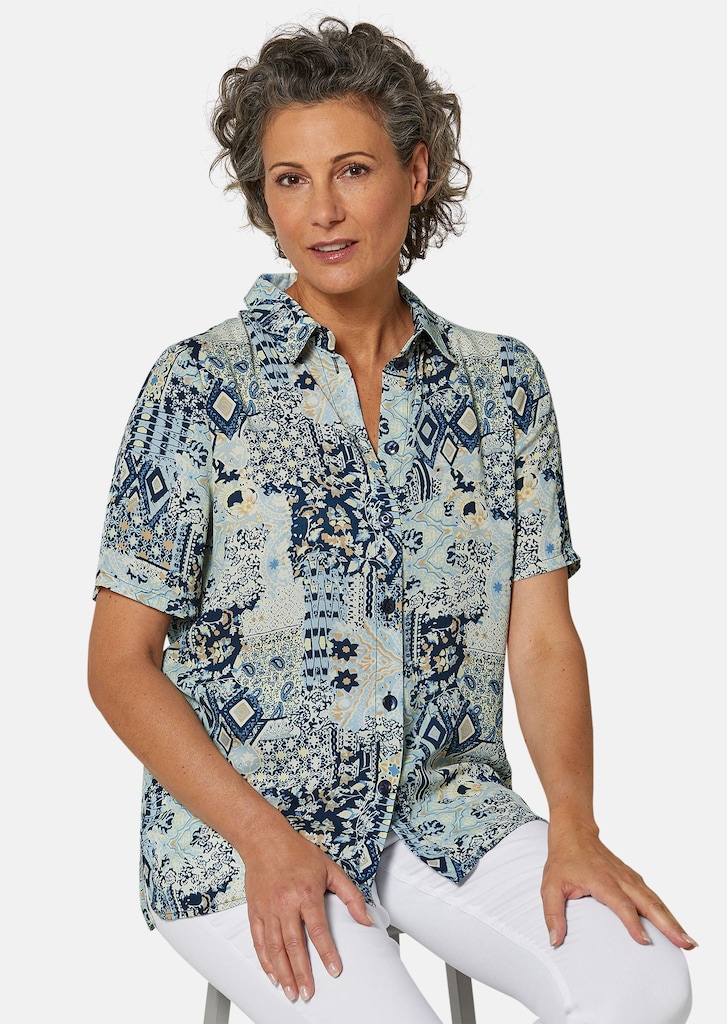 Leichte Bluse mit klassischem Hemdkragen 3
