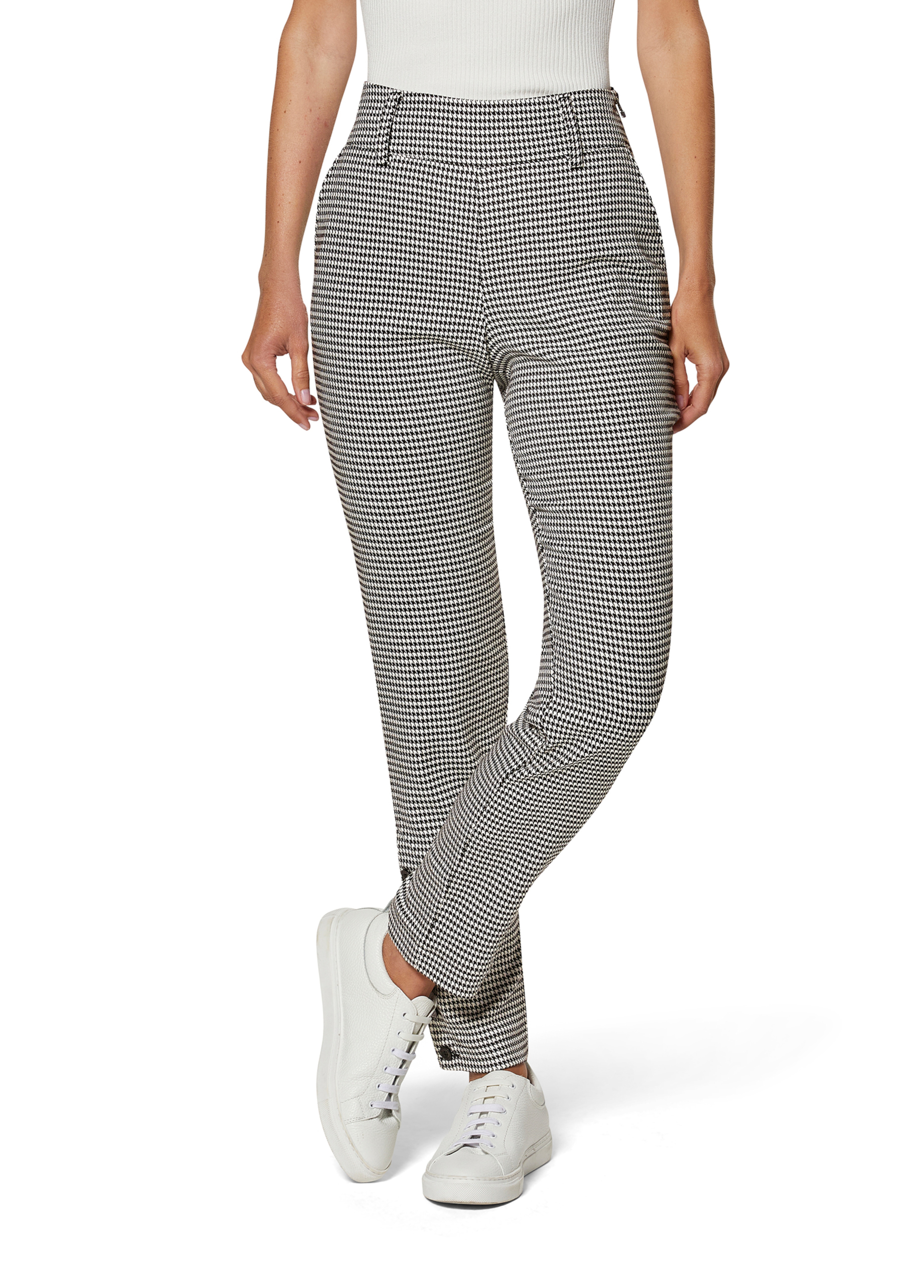 Straight pepita trousers with side button plackets