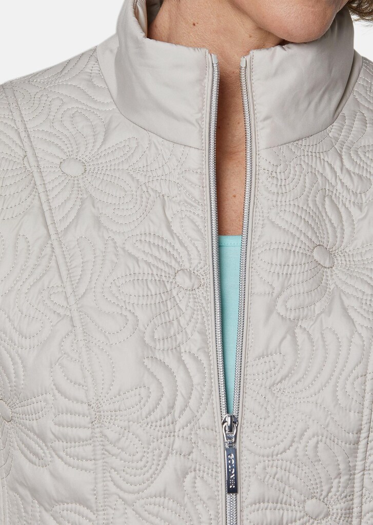 Jacke mit floraler Steppung