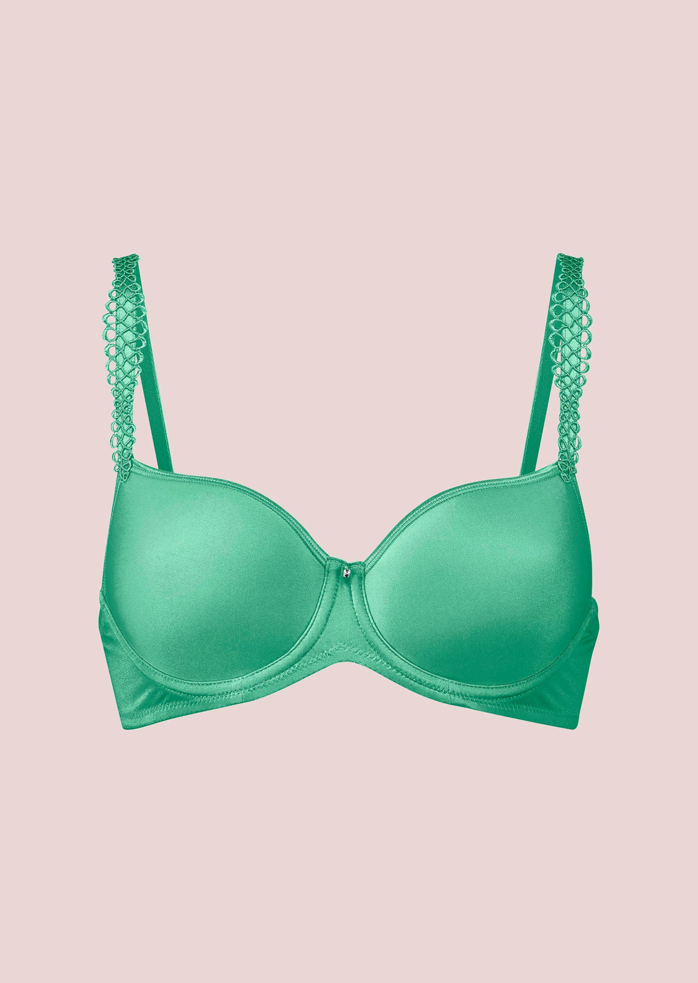 Soutien-gorge à armatures avec bonnets spacer