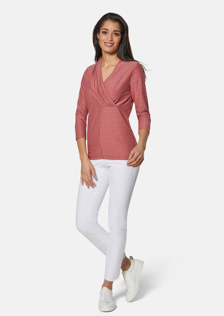 Shirt with 3/4-length sleeves and fashionable gathering 1