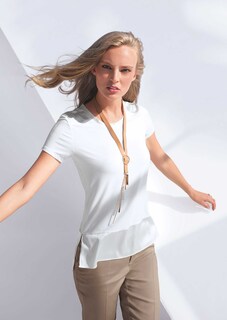 Lederkette mit Metall-Anhängern thumbnail 2