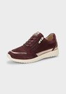 Sneakers thumbnail 1