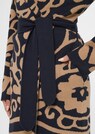 Strickjacke mit exklusivem Blumen-Jacquard thumbnail 5