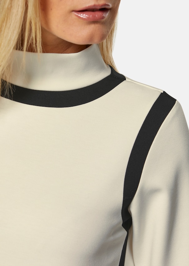 Half-sleeved shirt with stand-up collar 4