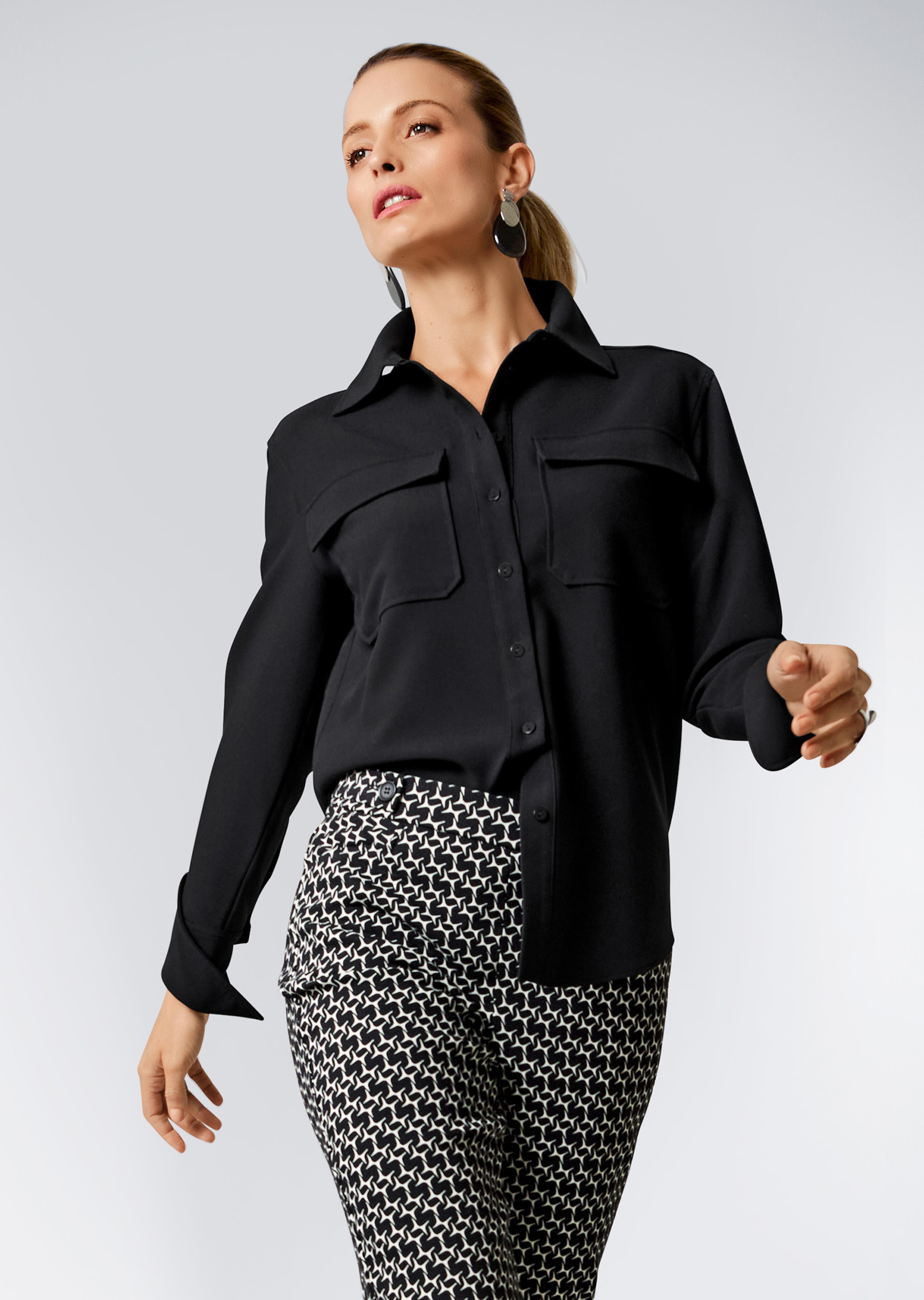 Klassische Hemdbluse mit Brusttaschen