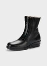 Stiefel thumbnail 1