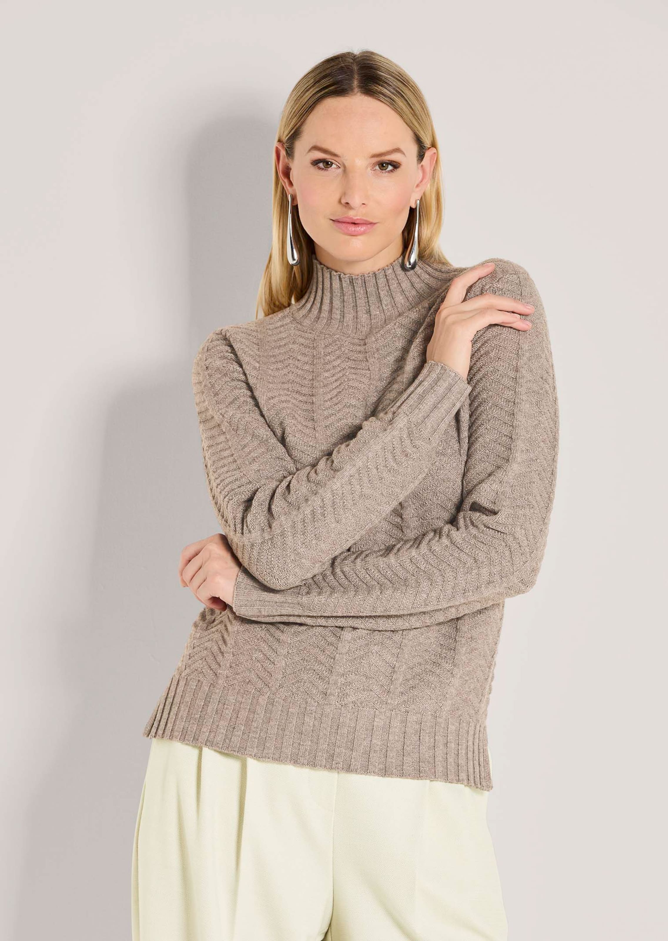 Pullover