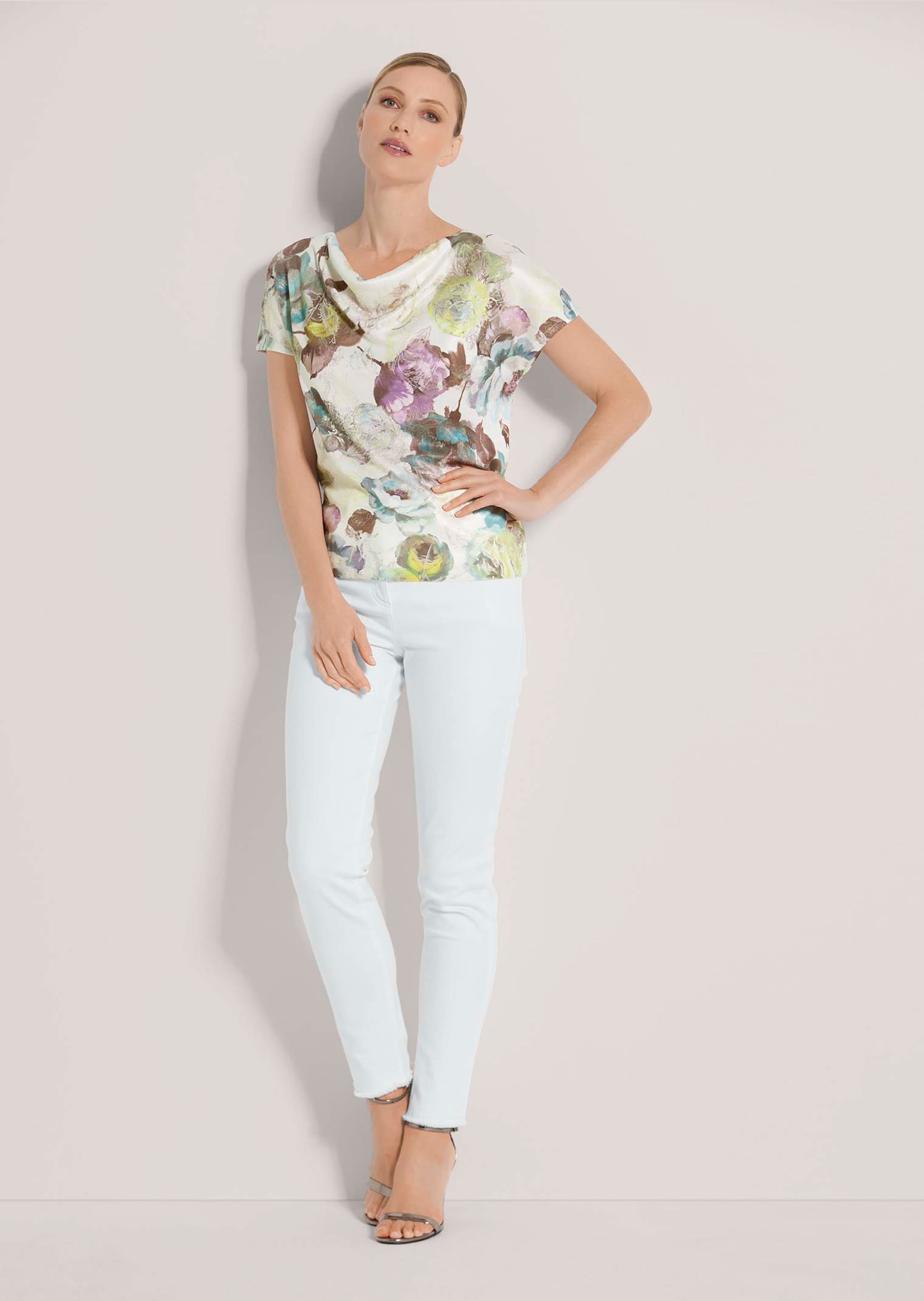 Pullover mit Unikat-Druck