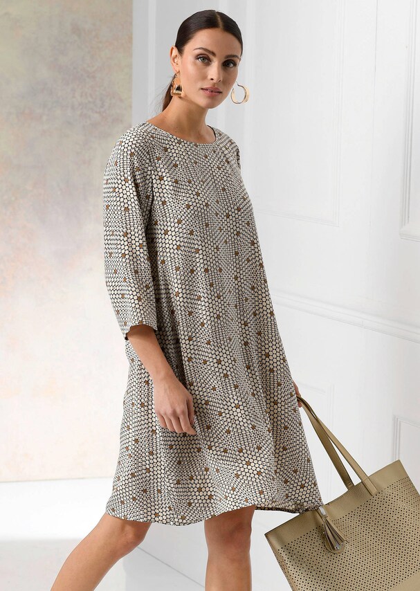 Kleid mit grafischem Druck 3