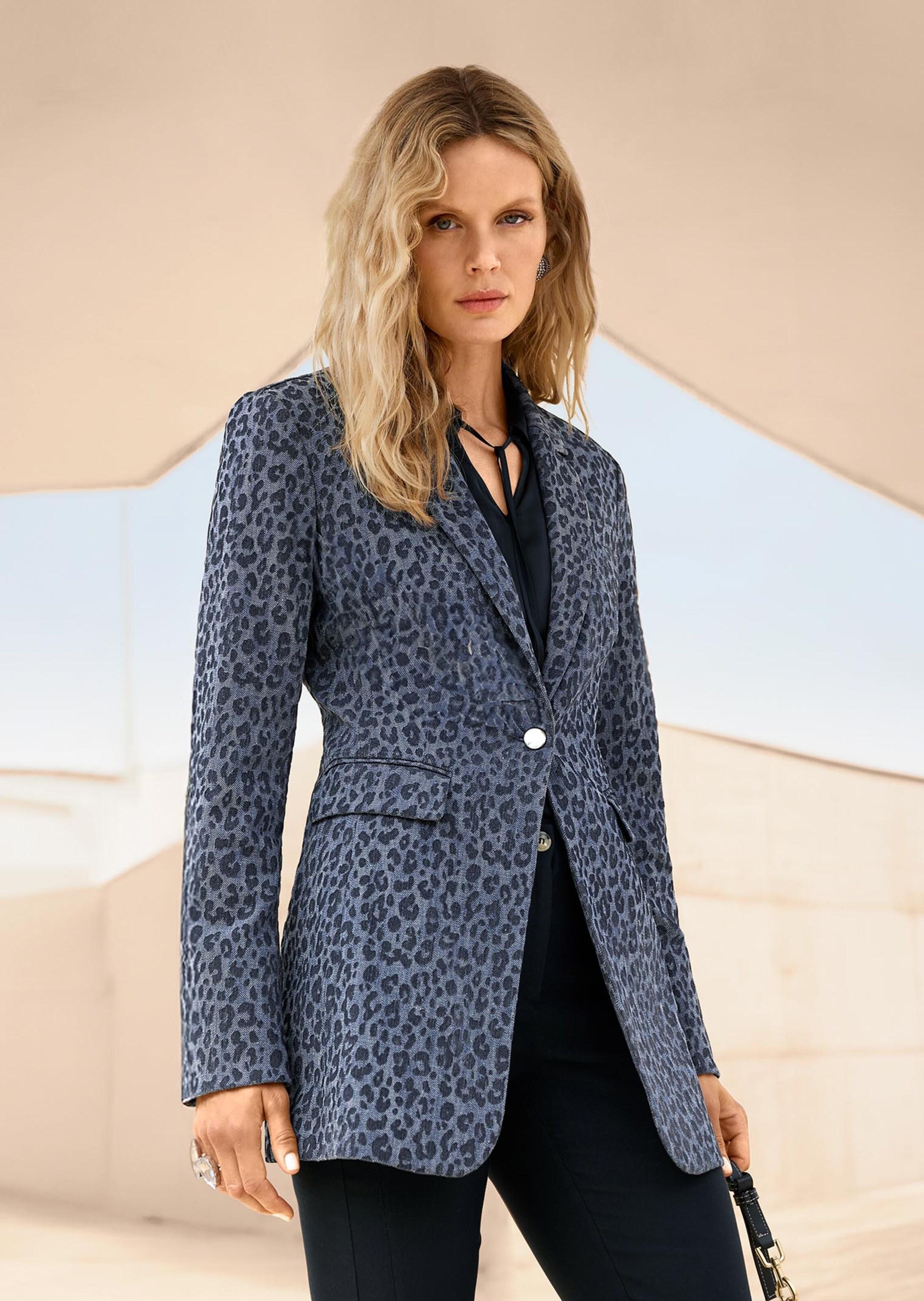 Denim blazer met luipaardprint