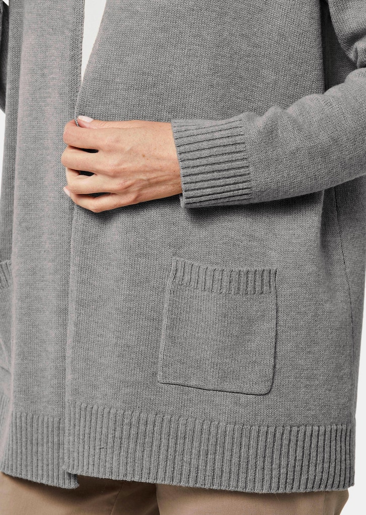 Schalkragenstrickjacke