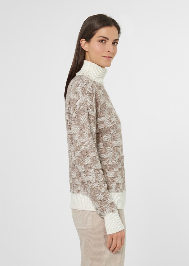 Turtleneck jumper with two-tone pattern 3