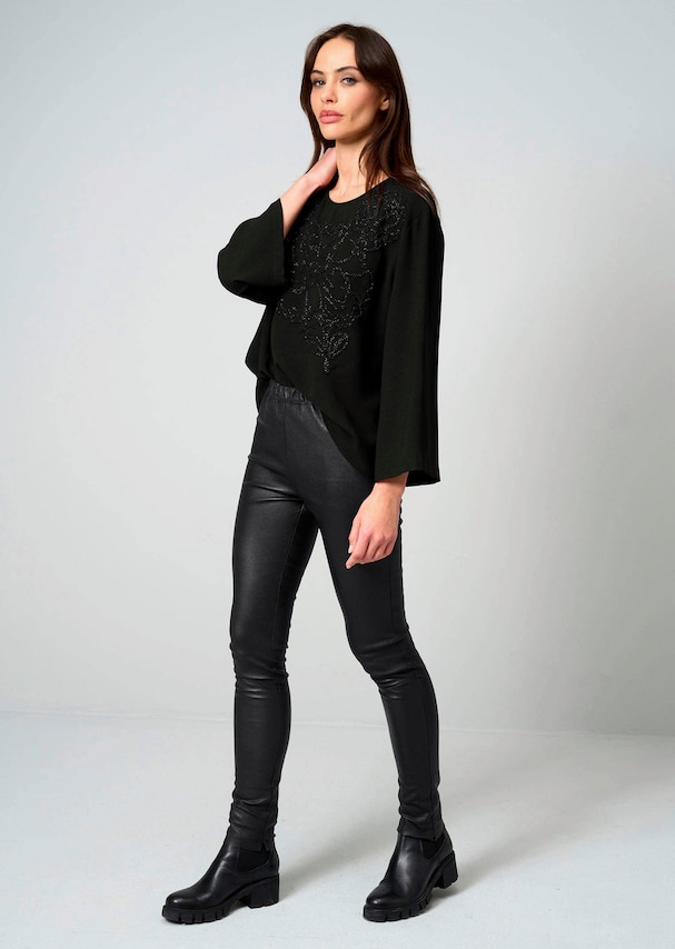Bluse mit Perlenmotiv 3