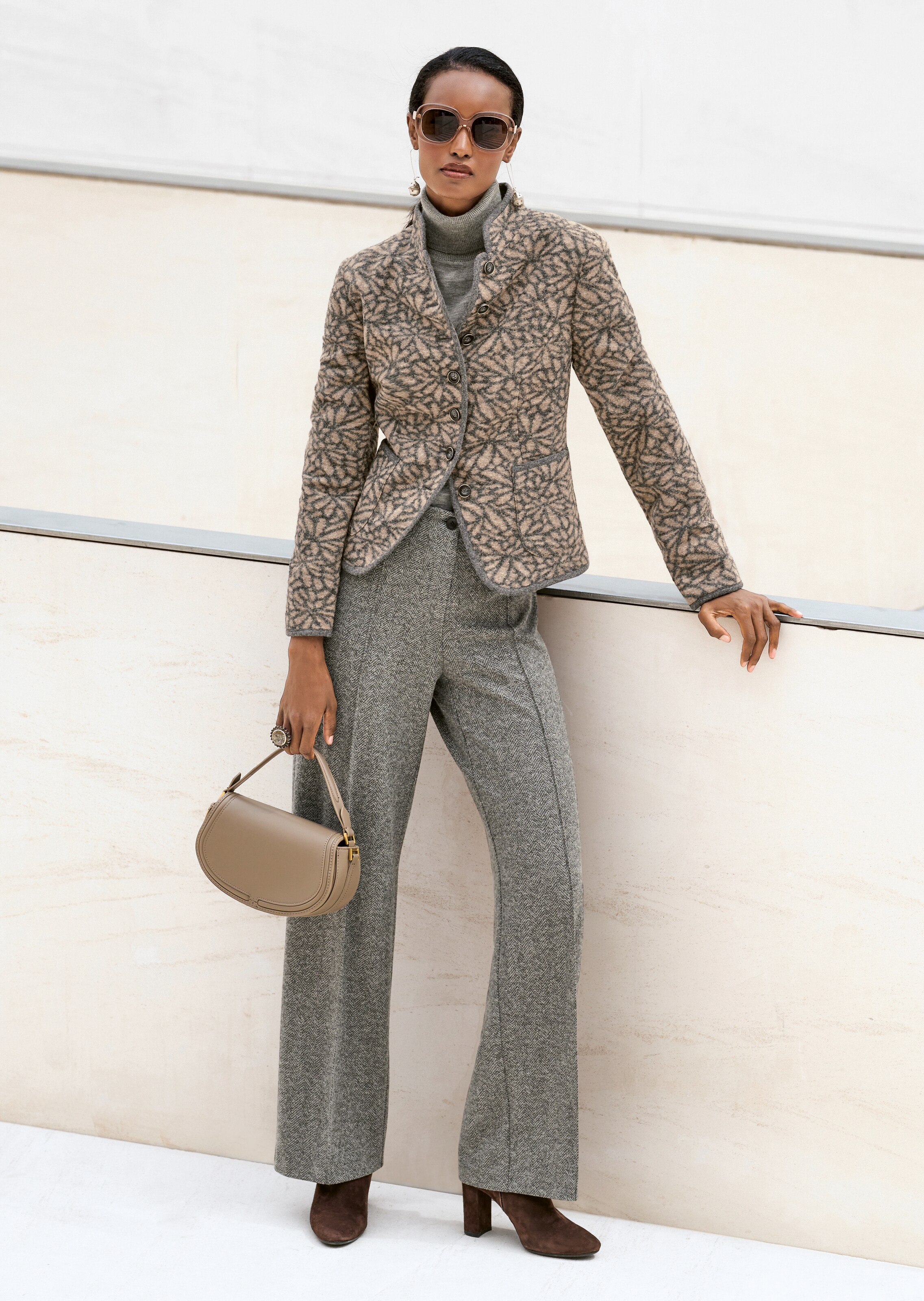 Kurzer Blazer mit Wolle