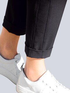 Cargohose mit aufgesetzten Taschen thumbnail 4