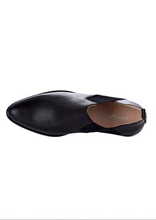 Stiefelette im klassischen Design thumbnail 2