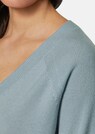 Pull à encolure en V en cachemire thumbnail 5