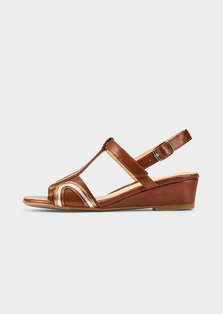 Sandalen van leer met sleehak