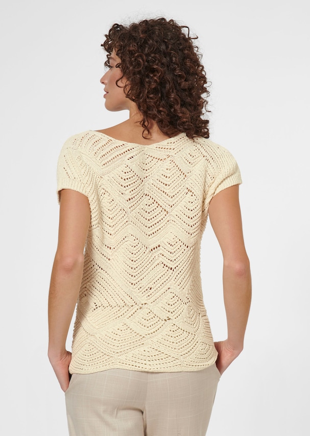 Short-sleeved jumper with wavy texture 2