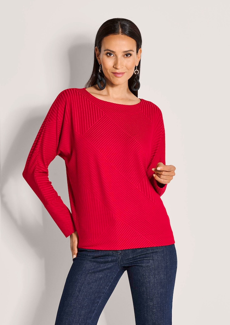 Struktur-Shirt mit langen Fledermaus-Ärmeln