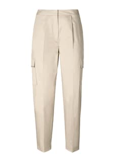 Pleated trousers in 7/8 length thumbnail 6