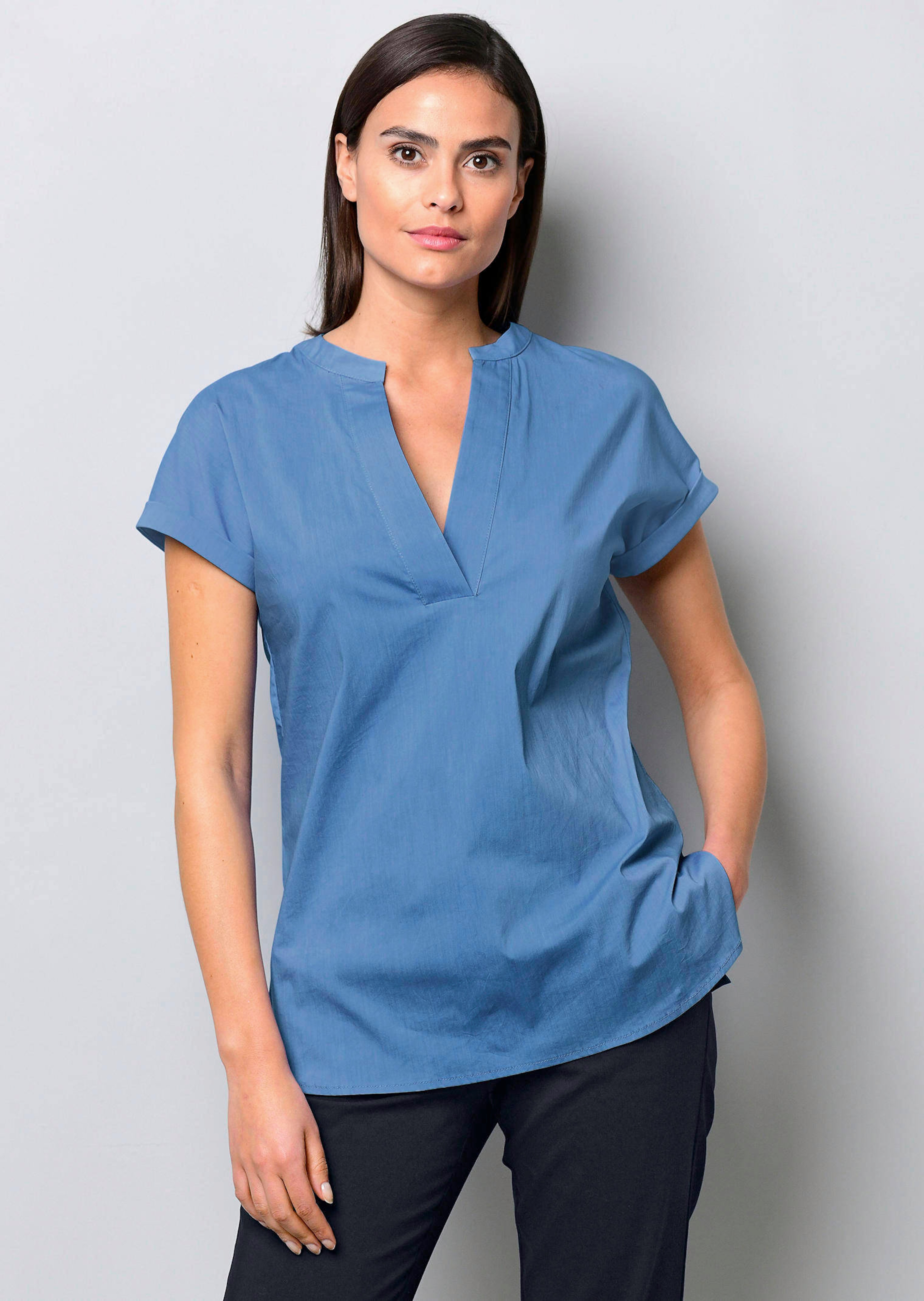 Bluse mit V-Ausschnitt