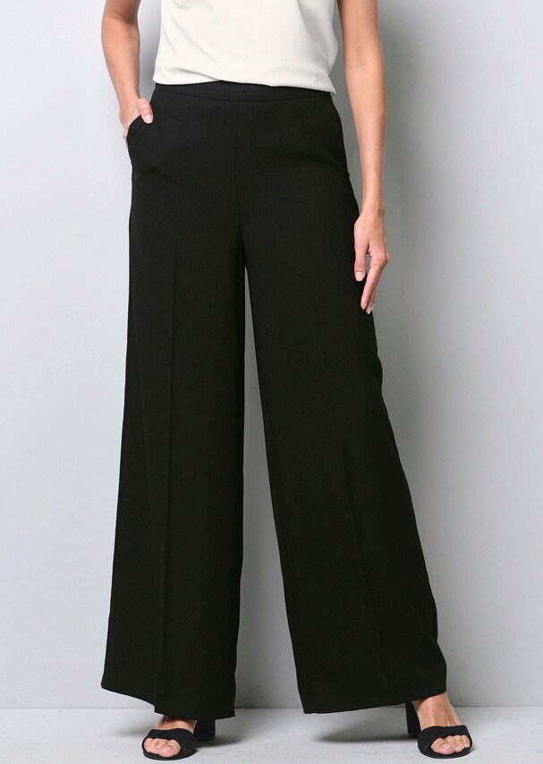 Hose mit Bügelfalte und weitem Bein