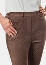 Bi-elastische Hose in superweichem Veloursleder-Look thumbnail 5