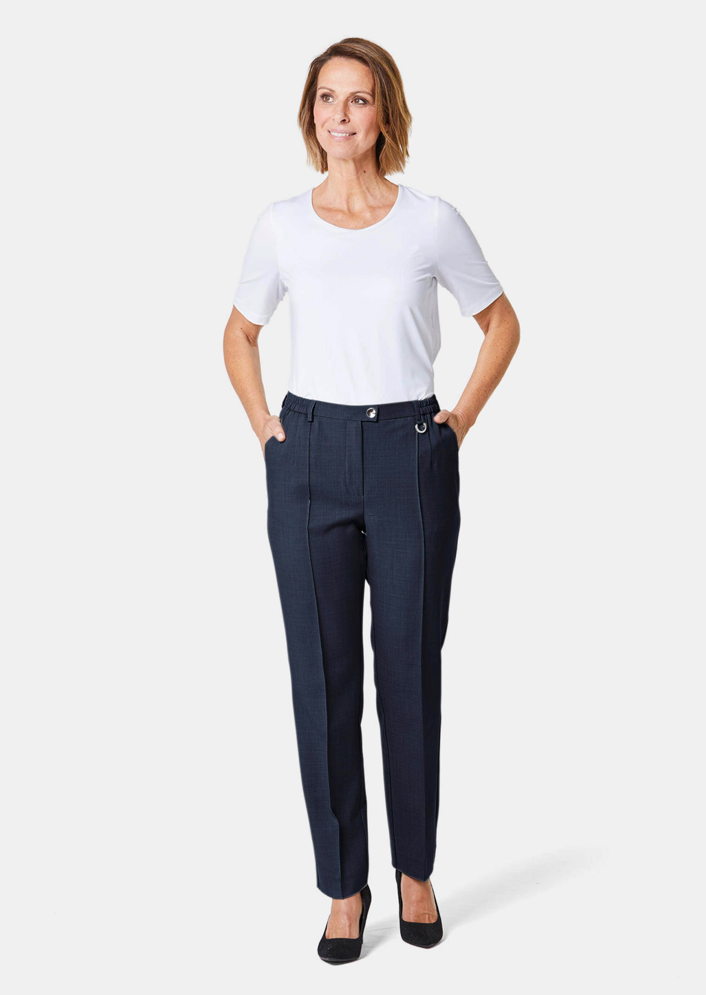 Pantalon quasi infroissable ANNA traité SilverFresh - marine - Gr. 205 de Goldner Fashion