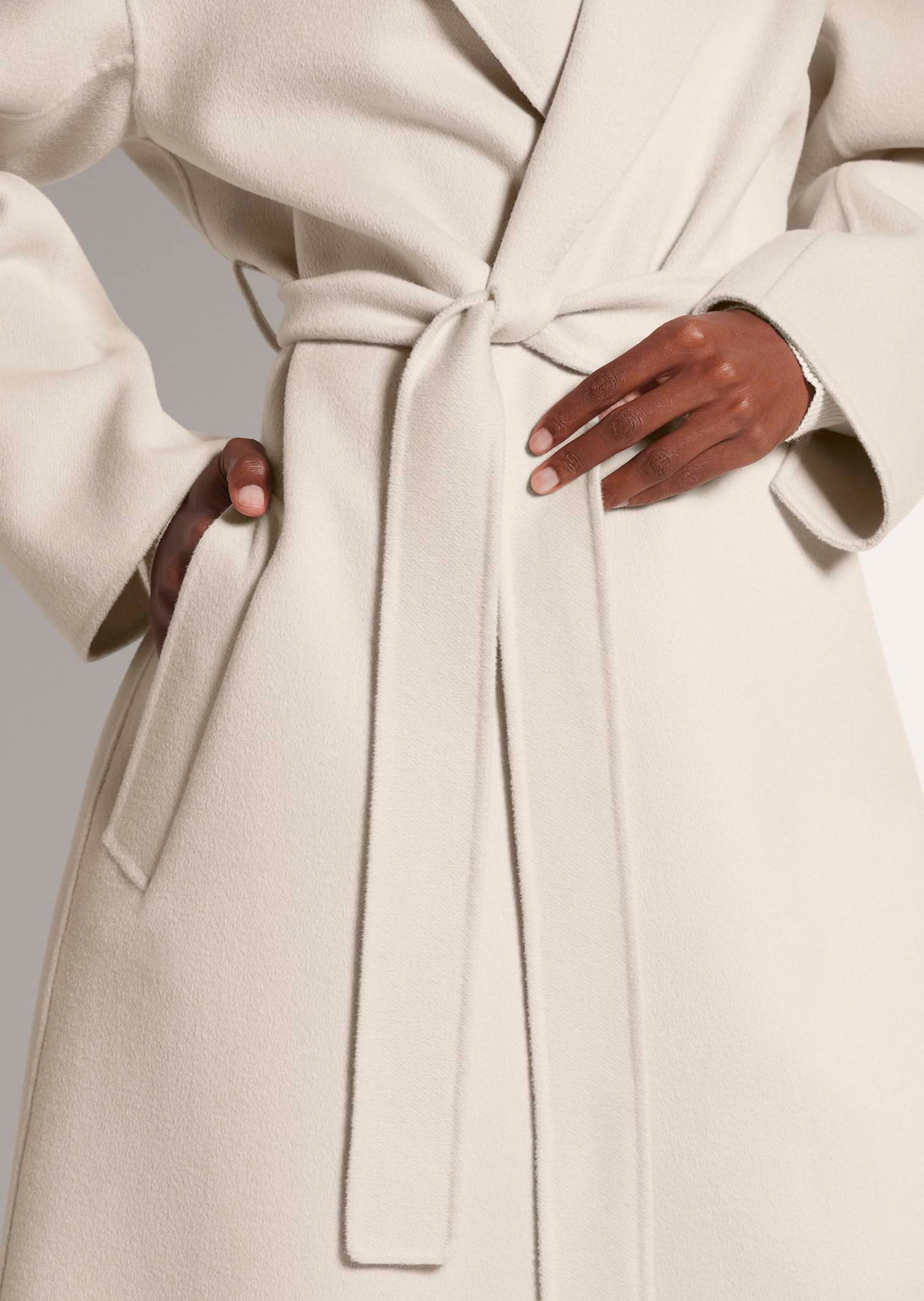 72 Manteaux De Fil Blanc American Dabond Belbobs Par Coats - Modèle V554RT, Bobine - Neufs