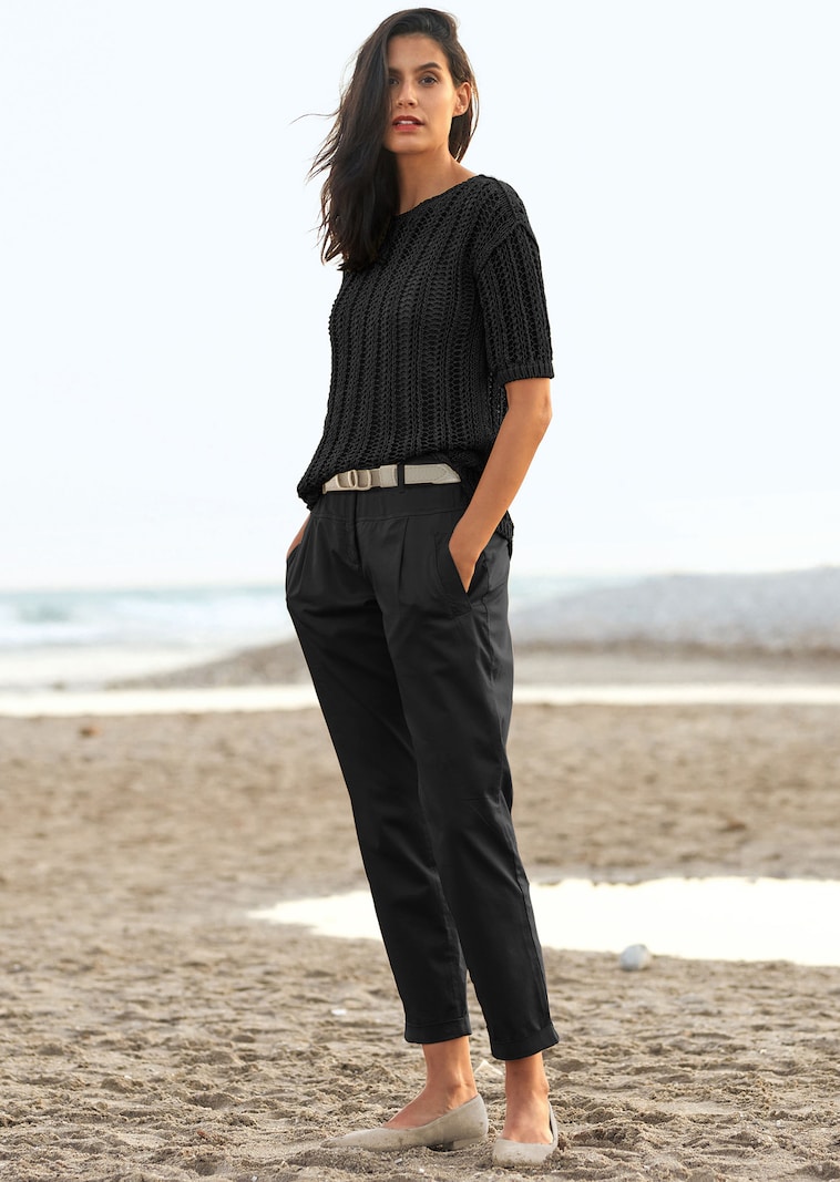 Ajourpullover aus edlem italienischem Bändchengarn