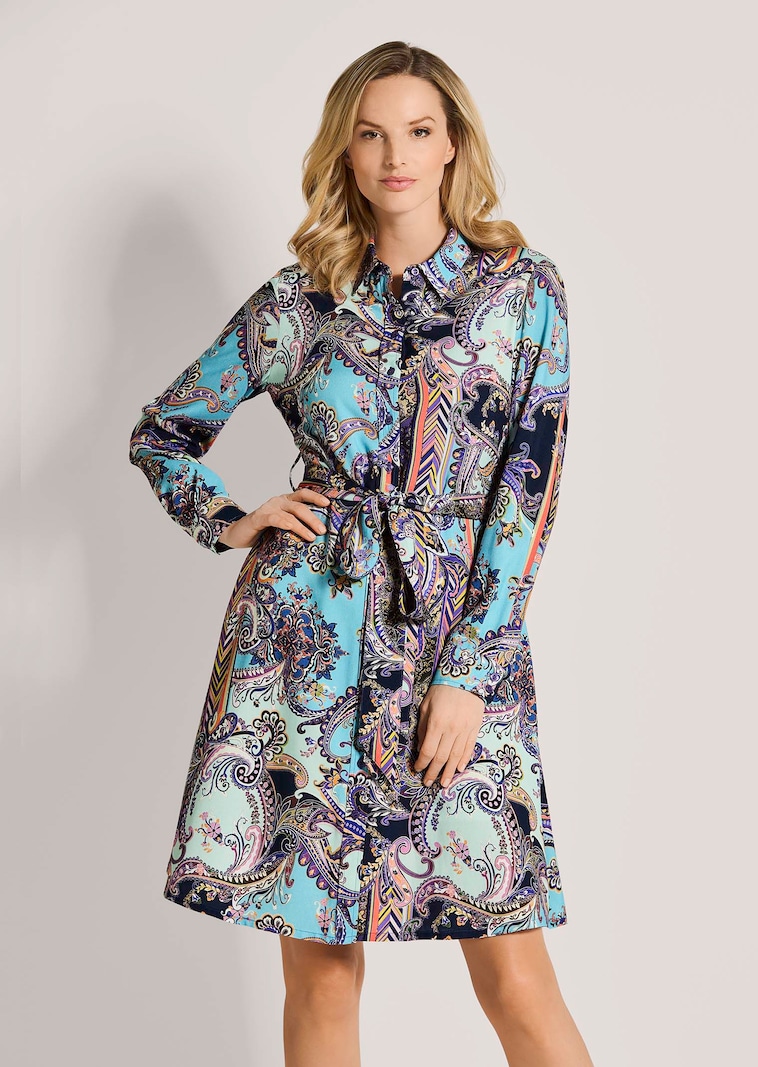 Schwungvolles Sommerkleid mit Unikat-Print