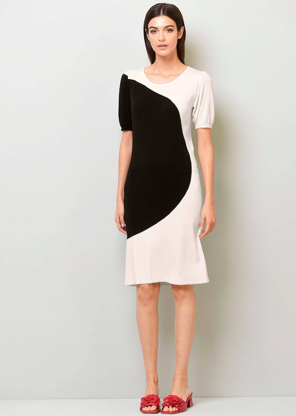 Strickkleid in Bicolour-Optik 1