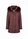 Manteau matelassé court avec capuche et tissu aspect fourrure thumbnail 6