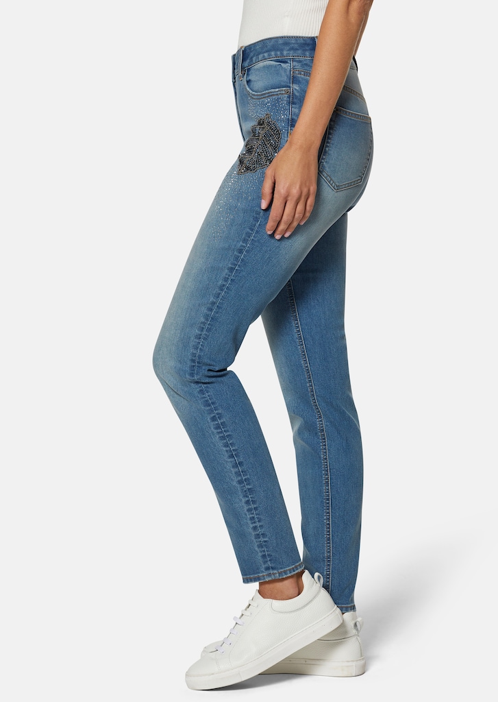 Five-Pocket-Jeans mit glanzvoller Dekoration 3