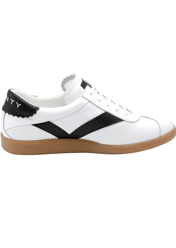 Court Sneaker