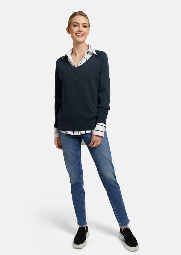 Smooth knit jumper with rib-knit accents 1