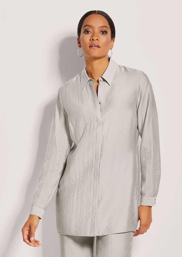 Hemdbluse mit Struktur