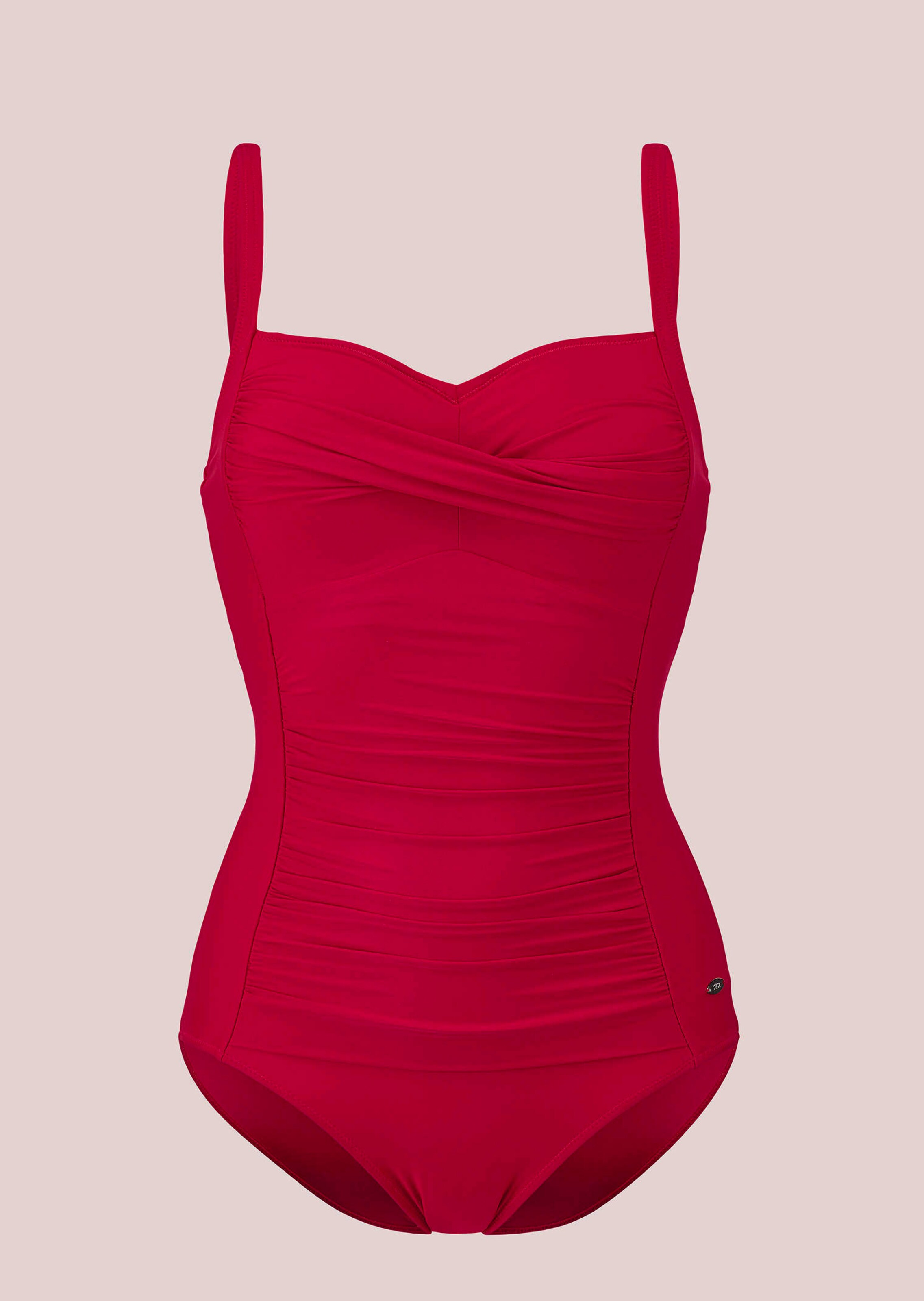 Badeanzug mit Herzausschnitt