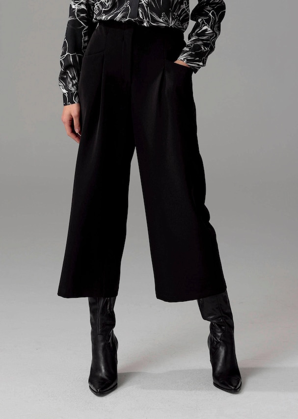 Hose mit Bundfalten 2