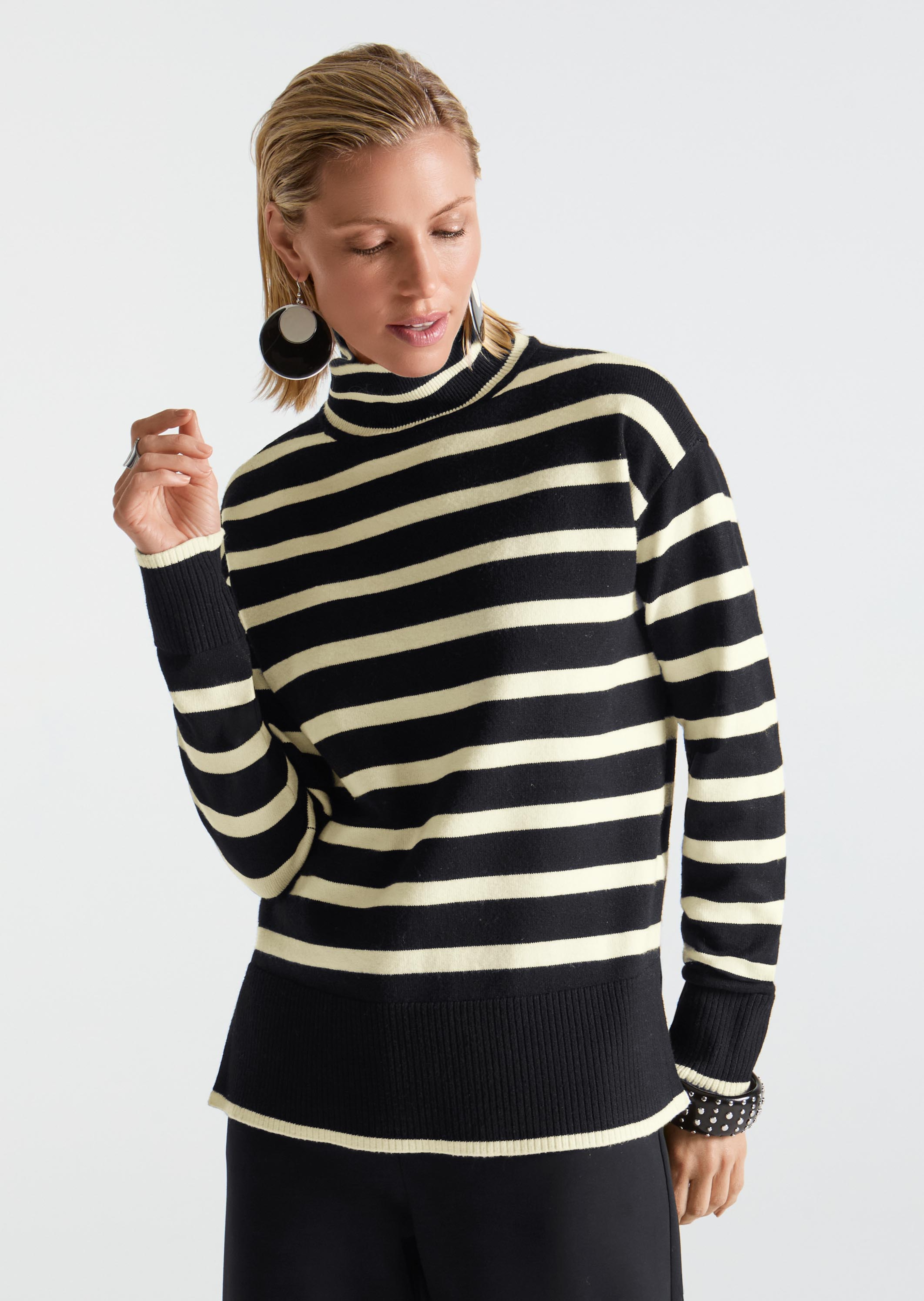 Streifen-Pullover mit Stehkragen