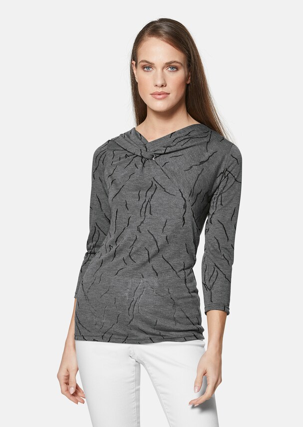 Shirt with knot effect and 3/4-length sleeves