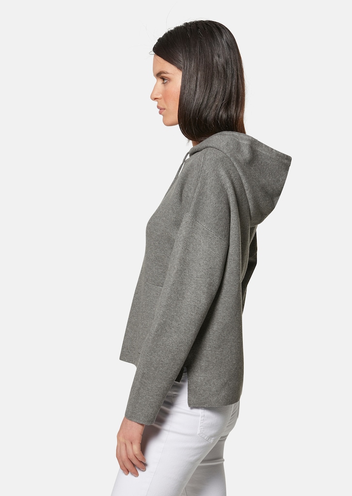 Kapuzen-Pullover mit Taschen 3