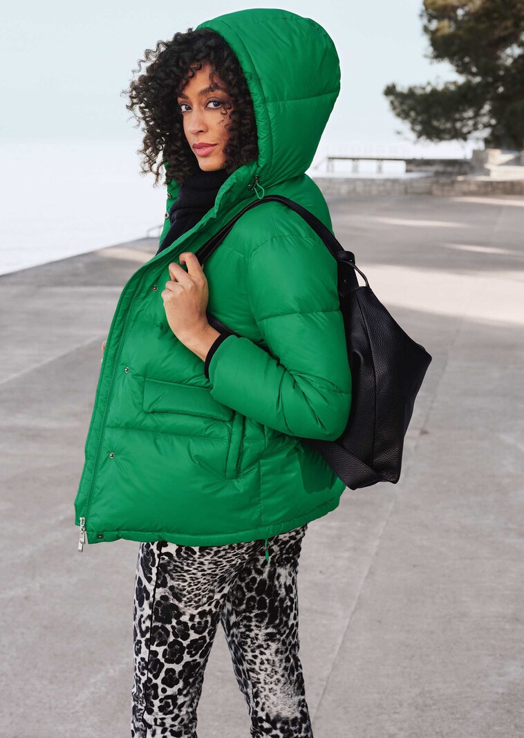 Quilted jacket with windproof hood
